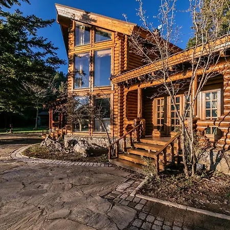 Seasons Paradise Chalet Khrisovítsion