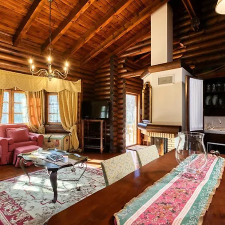 Chalet Seasons Paradise