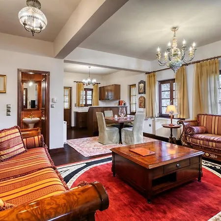 Seasons Paradise Dağ evi Khrisovítsion