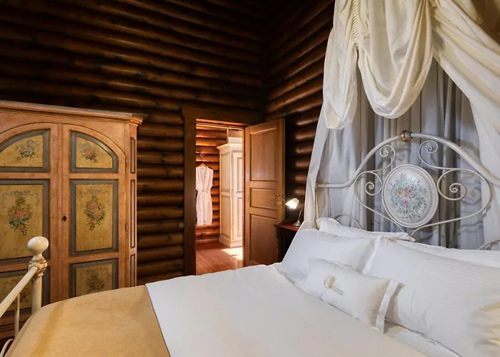 Seasons Paradise Khrisovítsion